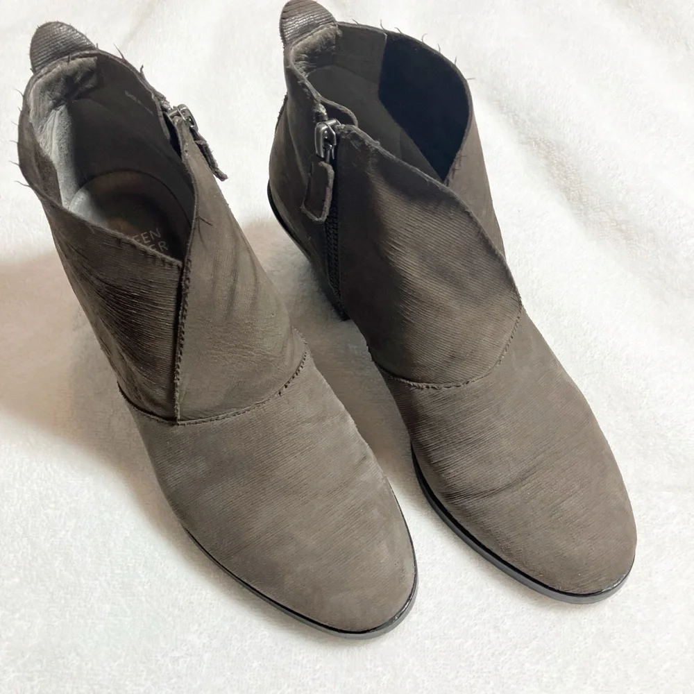 🔥Eileen Fisher Leisel textured leather ankle booties sz6.5